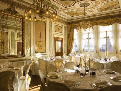 Ambassador Tre Rose Hotel Venecia